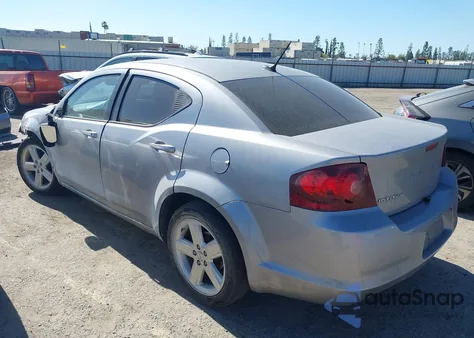 2013 Dodge Avenger Se z USA, uszkodzony, nr VIN 1C3CDZAB8DN643862
